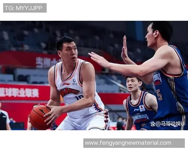 上海篮球队的默契配合揭秘:从战术到团队精神的深度解析 上海篮球队的默契配合揭秘:从战术到团队精神的深度解析