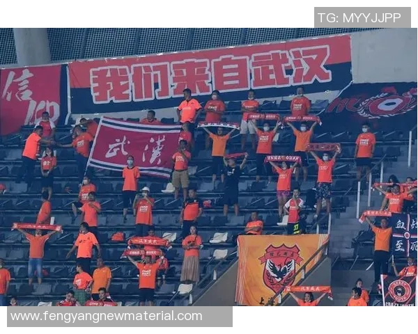 武汉篮球队状态飙升创新高引发球迷热议与期待